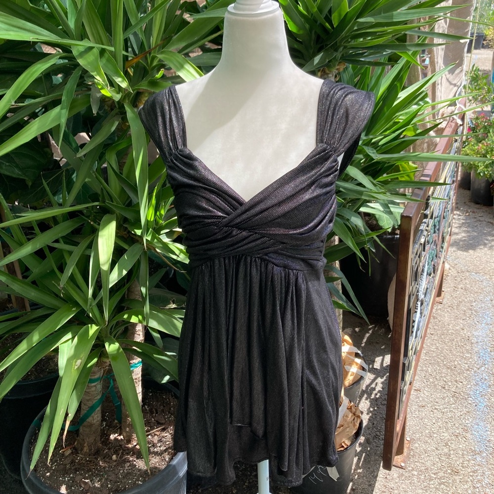 Express Black top new!